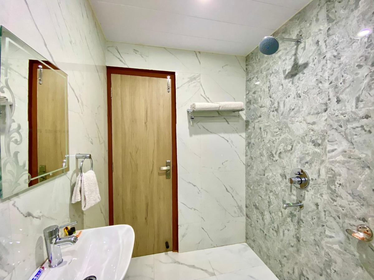 Hotel Kavita Palace Лансдаун Экстерьер фото